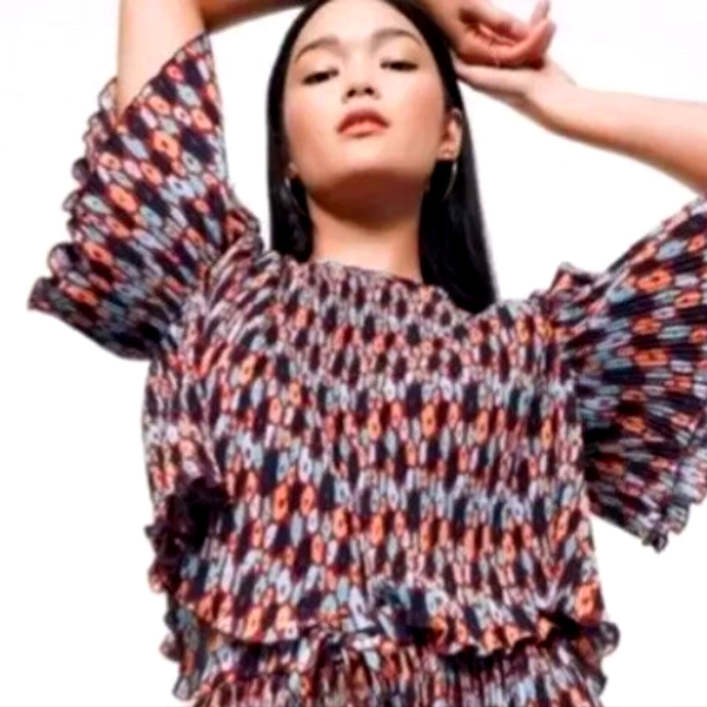 Wildfang - The Empower Plisse Boxy Blouse Size XSmall